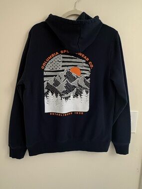 Columbia Sportswear Trek Graphic soft Hoodie Mountain Flag Pullover Sweatshirt